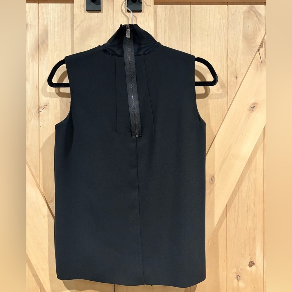 NWOT Vince Black Top - Picture 5 of 6